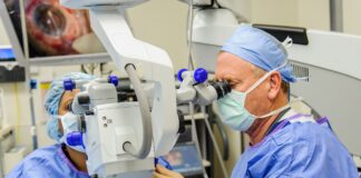 مواد مغذی برای کاهش ابتلا به آب مروارید