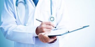 ویزیت گروهی بیماران از سوی پزشکان تخلف است