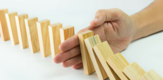 مقابله وزارت بهداشت با مداخلهگران درمان