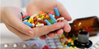 داروهای غیر قابلاستفاده را به داروخانهها تحویل دهید