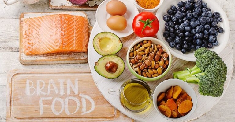غذاها و ویتامین‌های مناسب برای تقویت حافظه و تمرکز