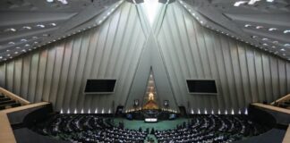 کارنامه وزیر بهداشت با استیضاح فرسنگها فاصله دارد