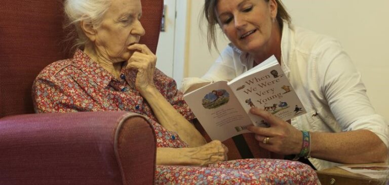 چسب روپوستی هوشمند می‌تواند علائم هشدار دهنده آلزایمر را در ۶ دقیقه تشخیص دهد