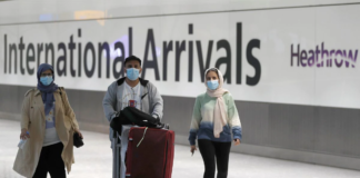 توصیه اکید سازمان جهانی بهداشت به مسافران پروازهای طولانی: ماسک بزنید