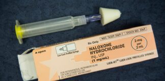 اسپری بینی نالوکسان هیدروکلراید برای درمان مصرف بیش از حد مواد افیونی تأیید شد
