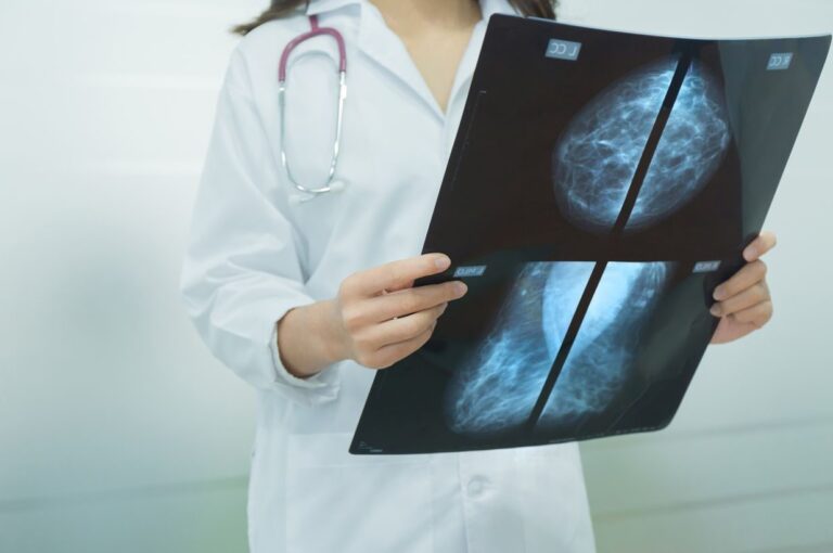 <strong>اطلاعات تراکم بافت پستان برای نتایج ماموگرافی الزامی میشود</strong> <strong>اطلاعات تراکم بافت پستان برای نتایج ماموگرافی الزامی میشود</strong>