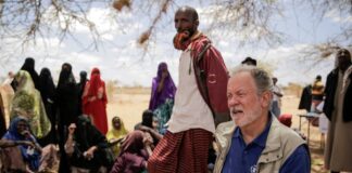 کشورها و میلیاردرها برای جلوگیری از گرسنگی باید حمایتهای مالیشان را افزایش دهند