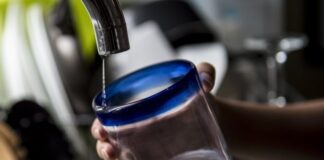 خطر ابتلا به اوتیسم در نوزادان متولد شده از مادرانی که آب حاوی لیتیُم مینوشند، بیشتر است