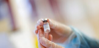 پیشنهاد فایزر و بیونتک به اتحادیه اروپا: پرداخت نیمی از هر دُز کنسلشده کووید۱۹