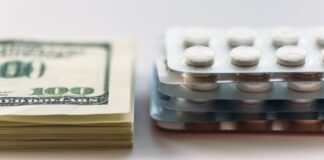 دولت آمریکا ۴۳ دارو را مشمول جریمه افزایش قیمت میکند
