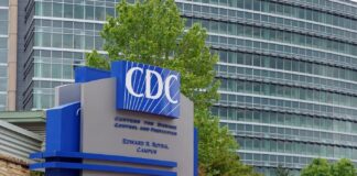 توصیه مشاوران CDC برای واکسیناسیون افراد مسن با واکسنهای فایزر و GSK