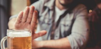 افزایش احتمال بروز ۵ سرطان با مصرف مشروبات الکلی