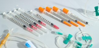 فعالیت ۲۱۳۰ شرکت تولیدی در حوزه تجهیزات پزشکی