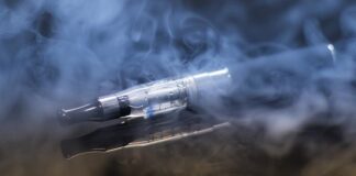 احداث کارخانه سیگار الکترونیک عقبگرد برای نظام سلامت است