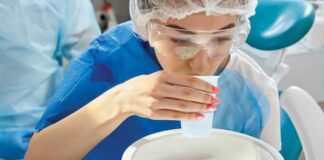 استفاده ۳۰ ثانیهای از دهانشویه میتواند خطر بیماری قلبی را تشخیص دهد