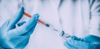 توزیع واکسن آنفلوآنزا در داروخانههای هلالاحمر