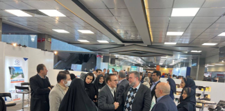 چتر هلدینگ «برکت» در نخستین نمایشگاه ملی دستاوردهای دارویی و تجهیزات پزشکی بر پا شد