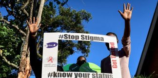 پاسخ به ایدز در میان پسرفت حقوق بشری “در معرض تهدید” است