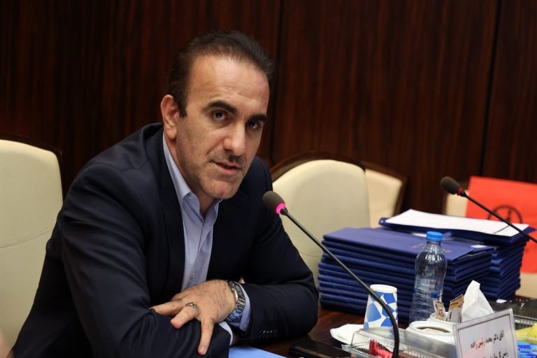 در فروش اینترنتی دارو تضمینی برای حفظ اسرار بیمار نیست در فروش اینترنتی دارو تضمینی برای حفظ اسرار بیمار نیست