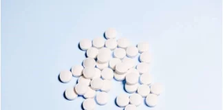 آسپرین چگونه از پیشرفت سرطان روده بزرگ جلوگیری میکند؟