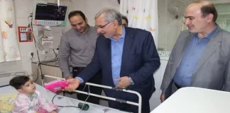 رونمایی از سند رایگانشدن درمان کودکان زیر ۷ سال