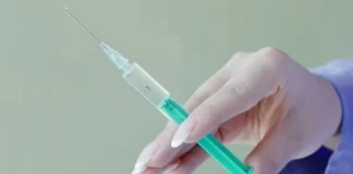 تاکید وزارت بهداشت بر واکسیناسیون سرخک در استانهای غربی و شرقی