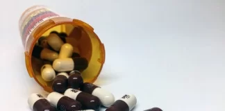 دو مطالعه استفاده روزانه از نوعی آنتیبیوتیک را برای جلوگیری از بیماریهای مقاربتی در گروههای پرخطر تایید میکند