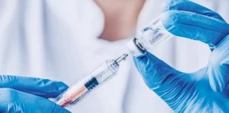 کاهش خطر بستریشدن در بیمارستان در افراد ۶۰ سال به بالا با واکسیناسیون علیه RSV