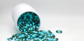 رئیس سازمان غذاودارو: آنتیبیوتیکها برای درمان تمام عفونتها موثر نیستند