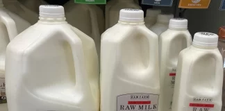 تعلیق تولید محصولات شیرخام شرکت Raw Farm پس از شناسایی آنفلوآنزای پرندگان