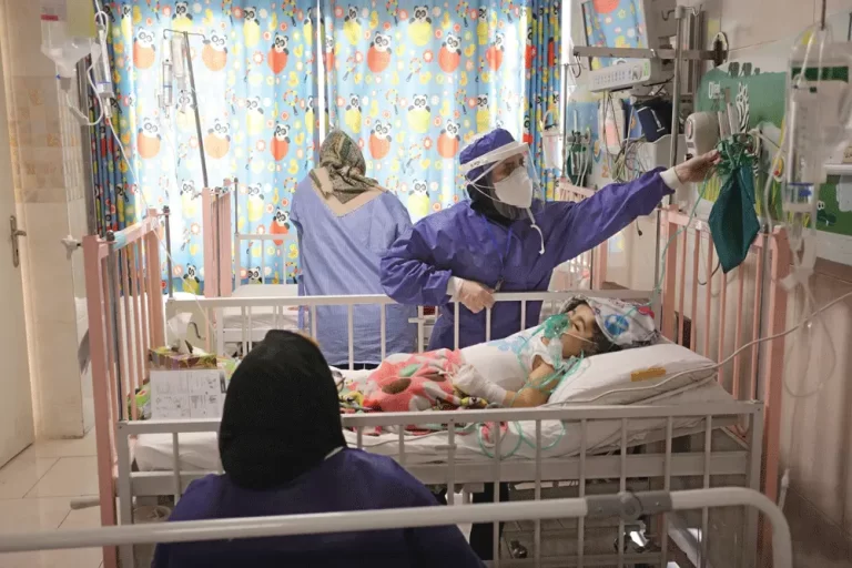 خدمات سرپایی و بستری کودکان  در مراجعه به مراکز دولتی دانشگاهی رایگان است