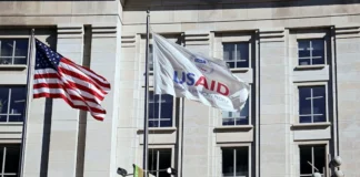 سرگردانی میلیونها دلار تجهیزات پزشکی بهدلیل دستور ترامپ برای توقف کمکهای خارجی