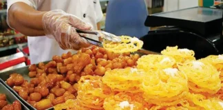 گزارش استفاده از روغنهای غیرمجاز در تهیه زولبیا و بامیه و افزودن مواد نگهدارنده غیرمجاز به خرماهای بستهبندی