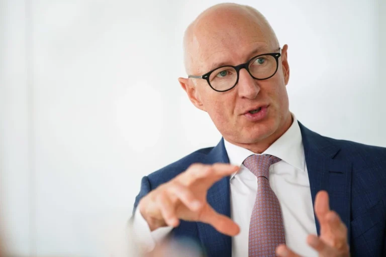 برکناری مدیرعامل شرکت Novo Nordisk پس از عقبماندن در بازار داروهای کاهش وزن برکناری مدیرعامل شرکت Novo Nordisk پس از عقبماندن در بازار داروهای کاهش وزن