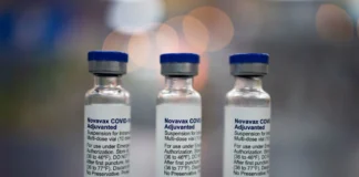 تایید واکسن کووید شرکت نواواکس توسط FDA با شرایط جدید