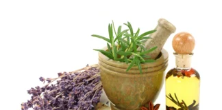 صدور مجوز مواد اولیه داروهای سنتی بهطوری بیسابقه افزایش یافت