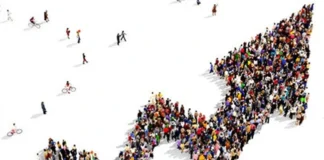 پاداش ویژه برای ماماها و گروههای بهداشتی فعال در جوانی جمعیت؛ افزایش دریافتی در راه است