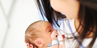 آنفلوآنزای مادر، مانع شیر دادن نیست